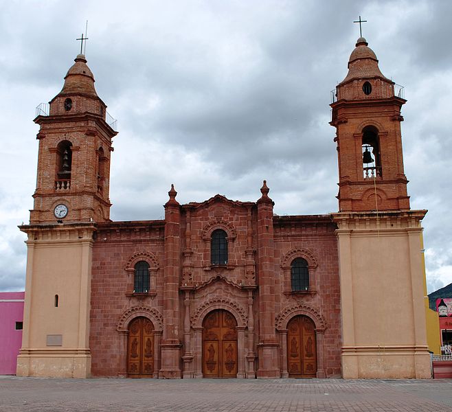 File:CathedralHuajuapan2.JPG