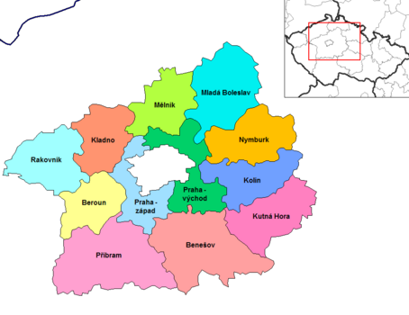 Central Bohemia districts.png