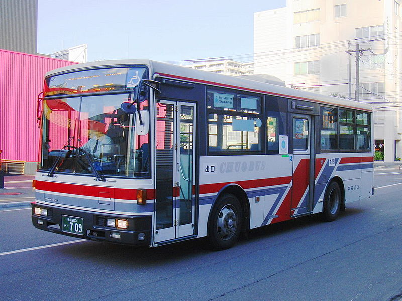 File:Chūō bus S200F 0709.JPG