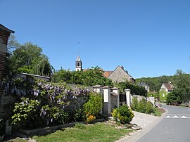 Chavençon içinde bir yol