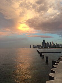 Chicago - -i---i- (29175281654).jpg