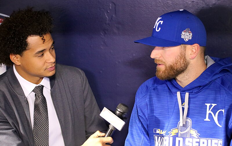 File:Chris Archer interviews Wade Davis for ESPN- 11-1-2015 (22800149321).jpg