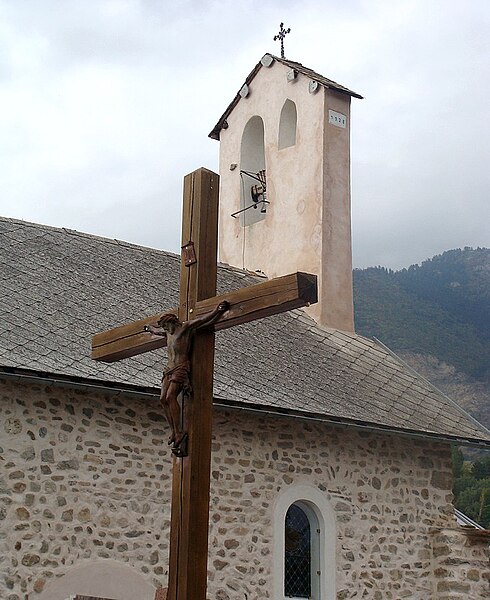 File:Cimetière Saint-Pancrace, croix.JPG