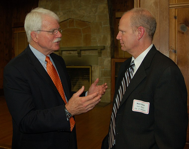 File:Congressman Miller attends the Contra Costa Mayors Conference & Dinner in the City or Martinez (6832791027).jpg