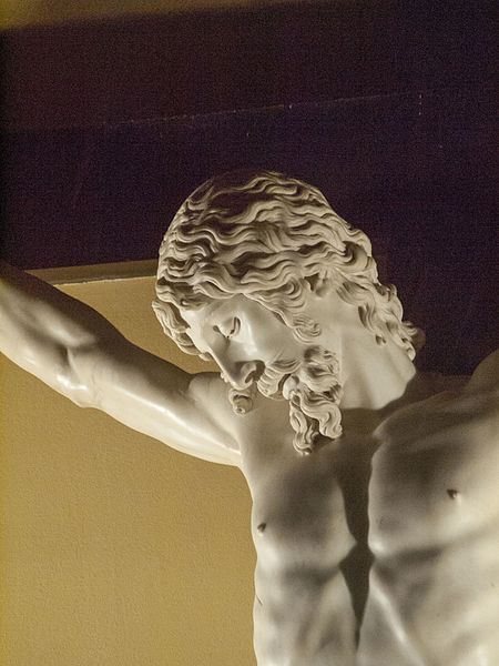File:Crucifix by Cellini (El Escorial). Face. Iñaki Otsoa Etxeberria CC.Atribution-ShAlike.jpg