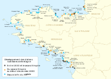 carte de Bretagne figurant les stations balnéaires en fonction de leurs époques d'apparition