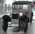 DKW F1 Limousine, Bj. 1931, li. (museum mobile 2013-09-03) (cropped).JPG