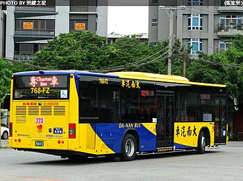 Danan Bus 768-FZ 20130607.jpg