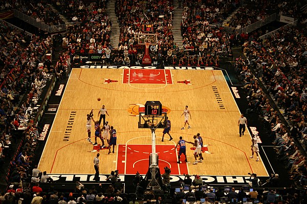 Luol Deng of the Chicago Bulls takes a shot during an NBA game versus the New York Knicks at the United Center in Chicago, December 14, 2007