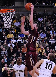 Dennis Clifford American professional basketball player