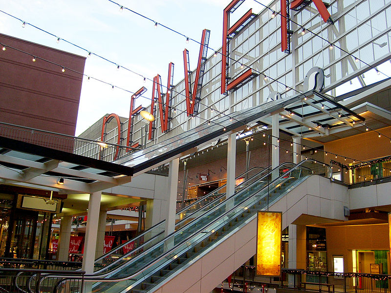 File:Denver Pavilions sign and escalators.jpg