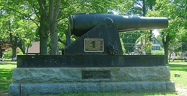 Civil War cannon from Fort Nathan Hale, installed on the East Haven Green