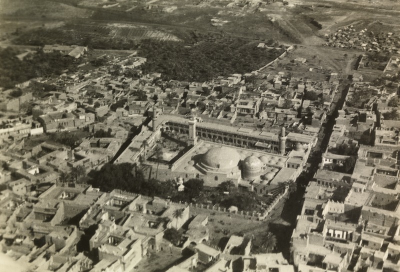 File:ETH-BIB-Bagdad - grosse Moschee aus 200 m Höhe-Persienflug 1924-1925-LBS MH02-02-0036-AL-FL.tif