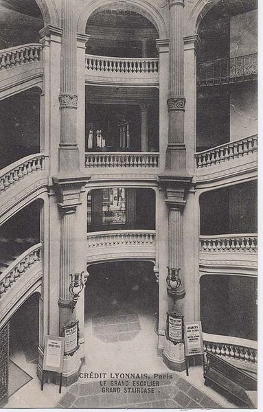 File:Escalier Siège CL.jpg