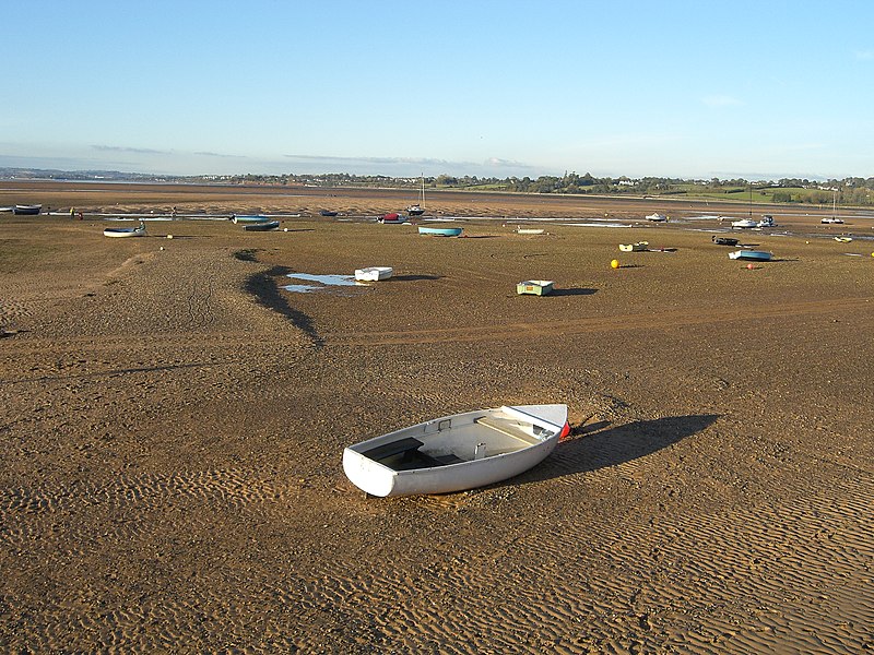 File:Exmouth Estuary - panoramio.jpg