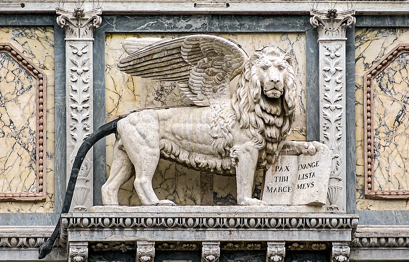 File:Facade of Scuola Grande di San Marco (Venice) - Lion of San Marco.jpg