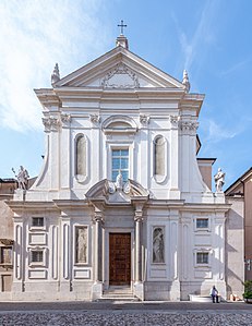 Façade du portail et grisaille Santa Maria della Carità Brescia.jpg