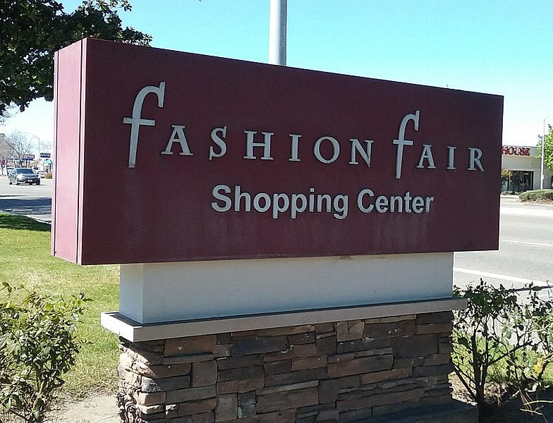 File:Fashion Fair Mall (Fresno CA E. Shaw Ave.)(1).jpg