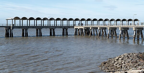 Fishing pier