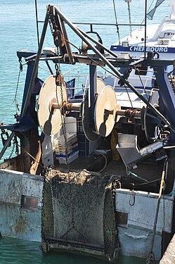 Fishing ship with mecanism of trawling (France)