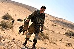 Miniatuur voor Bestand:Flickr - Israel Defense Forces - Becoming A Soldier of the Caracal Battalion (34).jpg