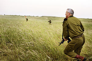 Benny Gantz: Herkunft und Familie, Militärische Laufbahn, Politische Laufbahn