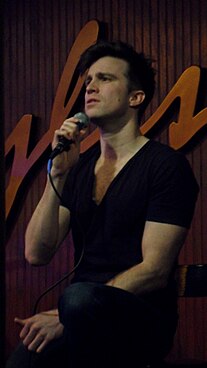 Performing at the Ryles Jazz Club in Boston, Massachusetts, in 2010 Gavin Creel at Ryles Jazz Club.jpg