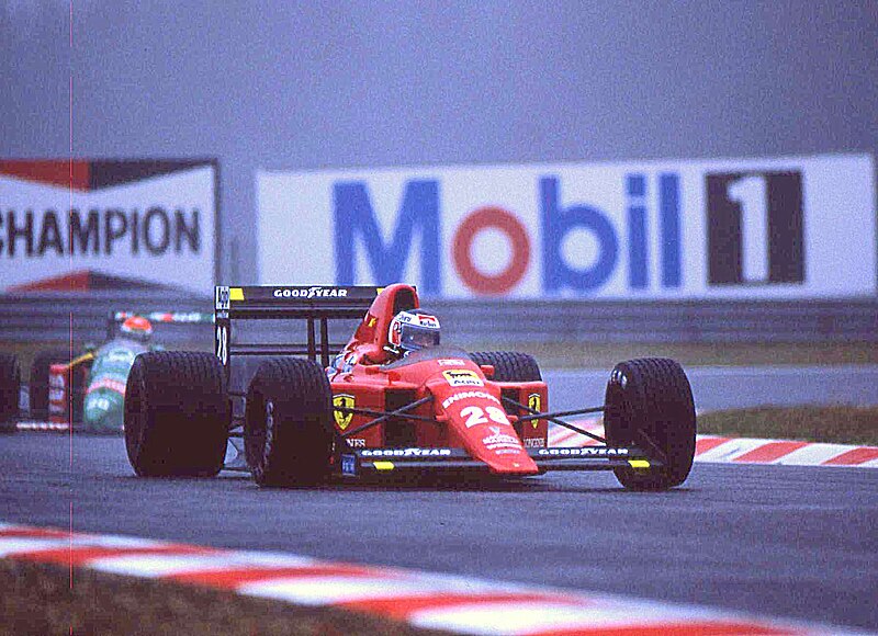 File:Gerhard Berger 1989 Belgian GP 4.jpg