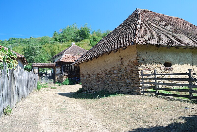 File:Gornja Crnuca.jpg