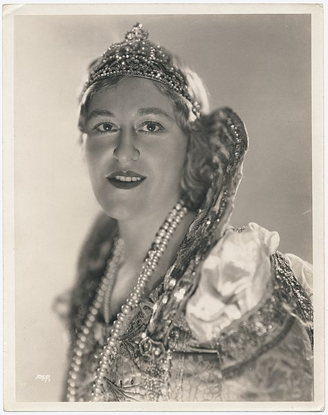 File:Grace Angelau (c. 1930).jpg