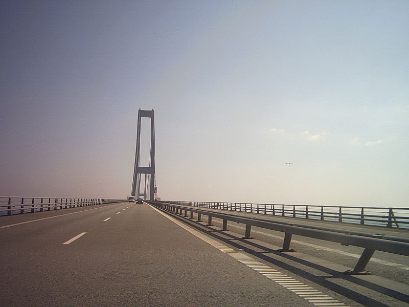 File:GreatBeltBridge.JPG