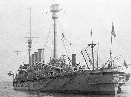 HMS Defence 1907.jpg