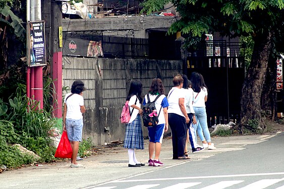 High school students in Dasmariñas