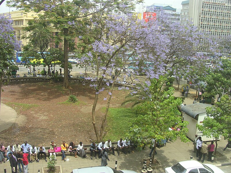 File:Hilton Park Nairobi.jpg