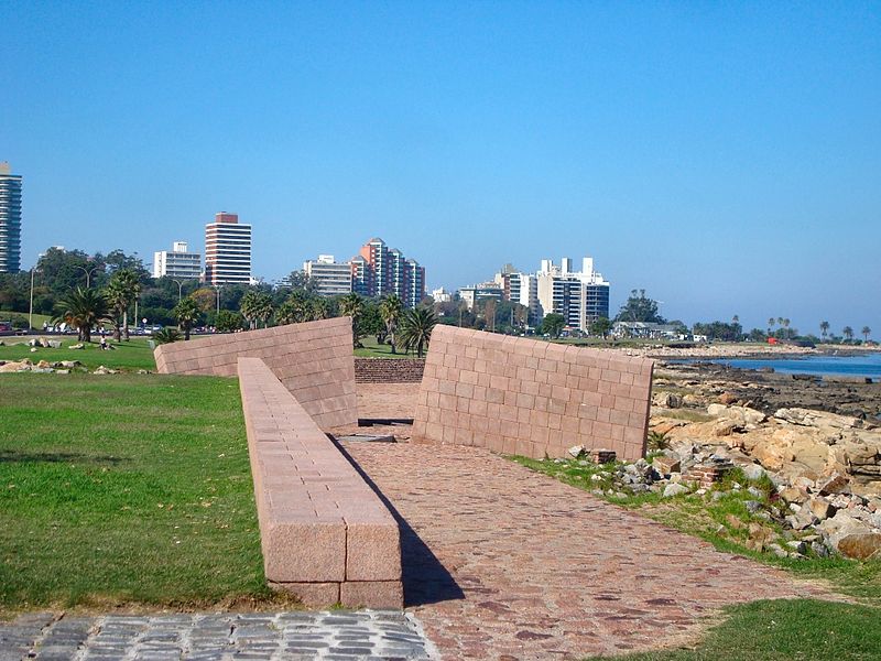 File:Holocaust Memorial, Montevideo 01.jpg