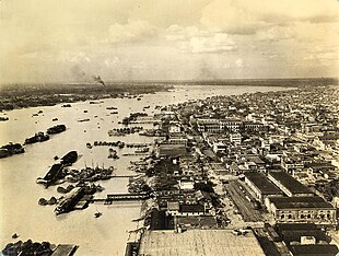 Riva est dell'Hughli a Kolkata nel 1945.