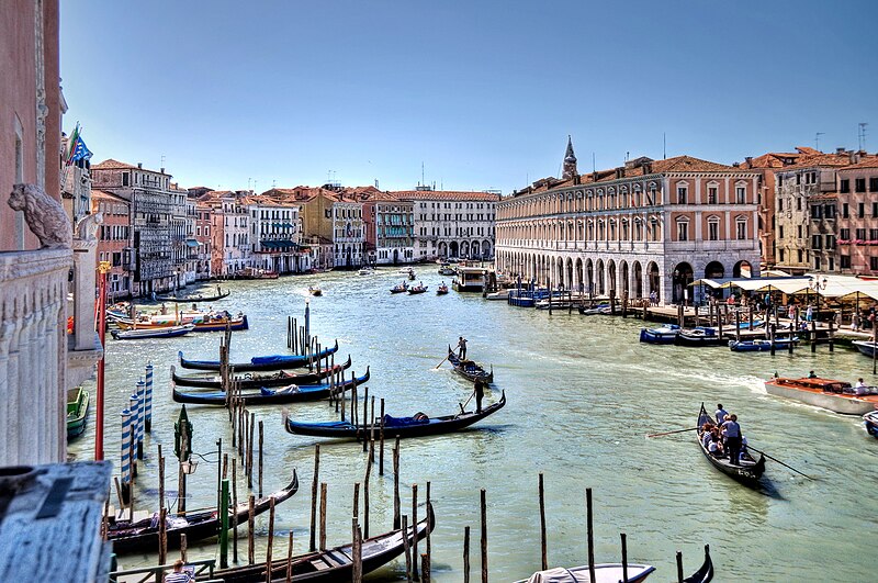 File:Hotel Ca Sagredo - Grand Canal - Venice Italy Venezia - photo by gnuckx and HDR processing by Mike G. K. (4715151316).jpg