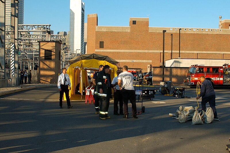 File:Incident Response Training Exercise - 2006-09-28 - Mass. Department of Environmental Protecetion - 49.jpg