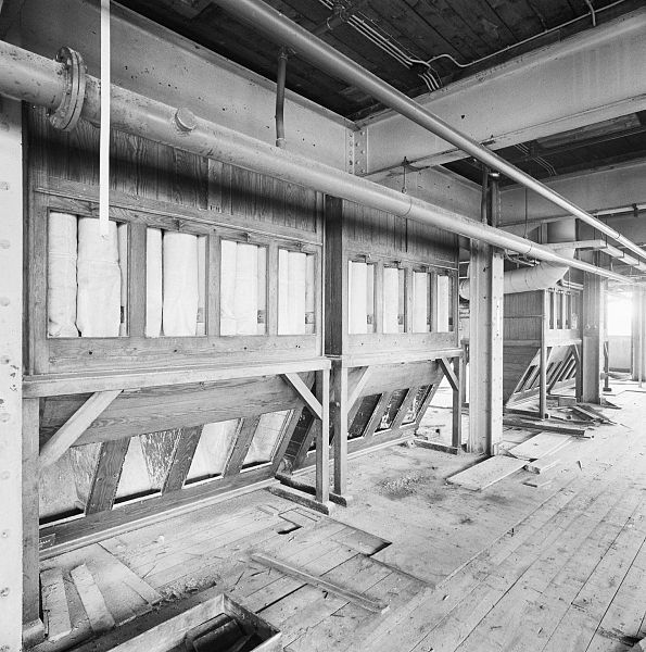 File:Interieur molengebouw uit 1947 - Leiden - 20342063 - RCE.jpg