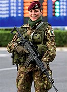 Italian Soldier Olypmic Games Turin 2006.jpg