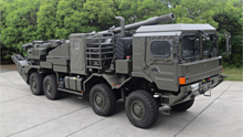 JGSDF 155mm wheeled self-propelled howitzer prototype.png