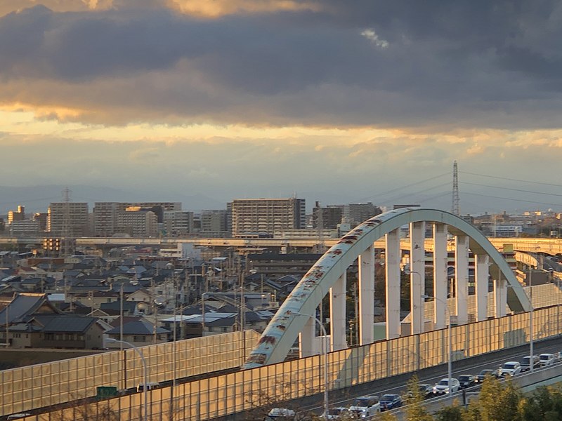 File:Kachigawa Skyline from.jpg