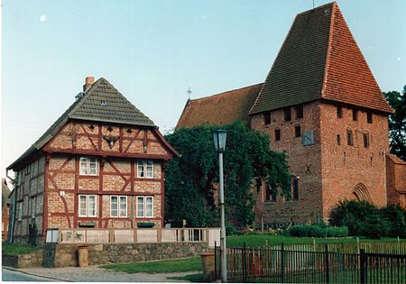 Kirche herrnburg mit zollhaus