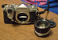 Konica Autoreflex P avec posemètre optionnel