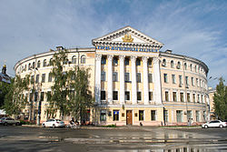 Kyevo-Mohylianska-akademia-1170.jpg
