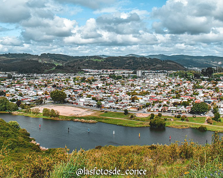 File:Laguna-Lo-Galindo.jpg