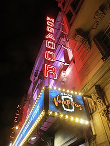 Le Bal des vampires au théâtre Mogador.jpg