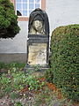 Gedenkstein für die Gefallenen des ersten Weltkriegs auf dem Friedhof der Kirche Baalsdorf