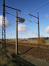 Fartsgrenseskiltet på 140 km / t i Gazeran.