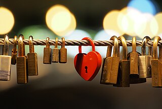 <span class="mw-page-title-main">Love lock</span> Padlock attached to a public fixture, symbolic of love